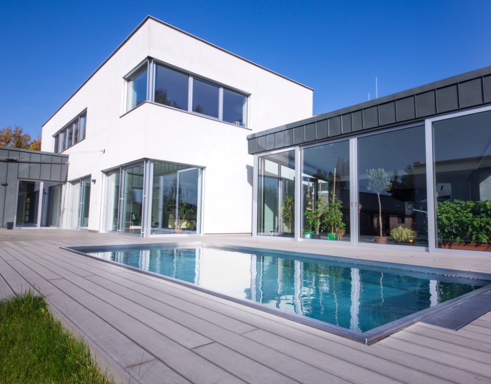 בריכת נירוסטה שקועה