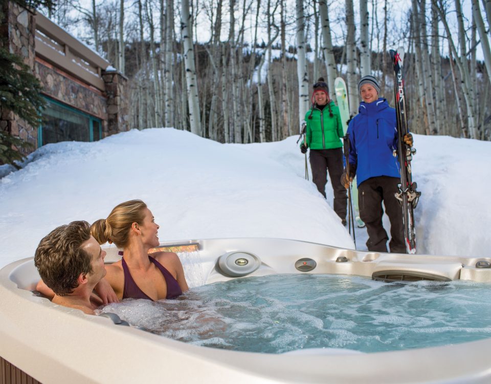 ג'קוזי לבחוץ דגם J-495