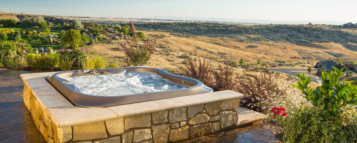 ג'קוזי לבחוץ דגם J-355