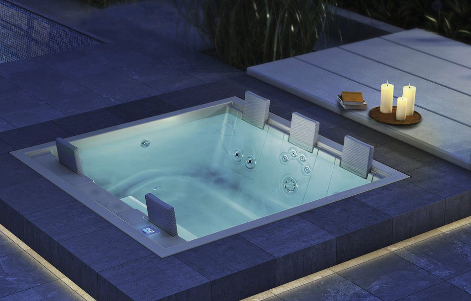 ג'קוזי 2.3 Built in