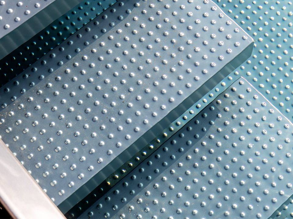 רצפת בריכה הידראולית