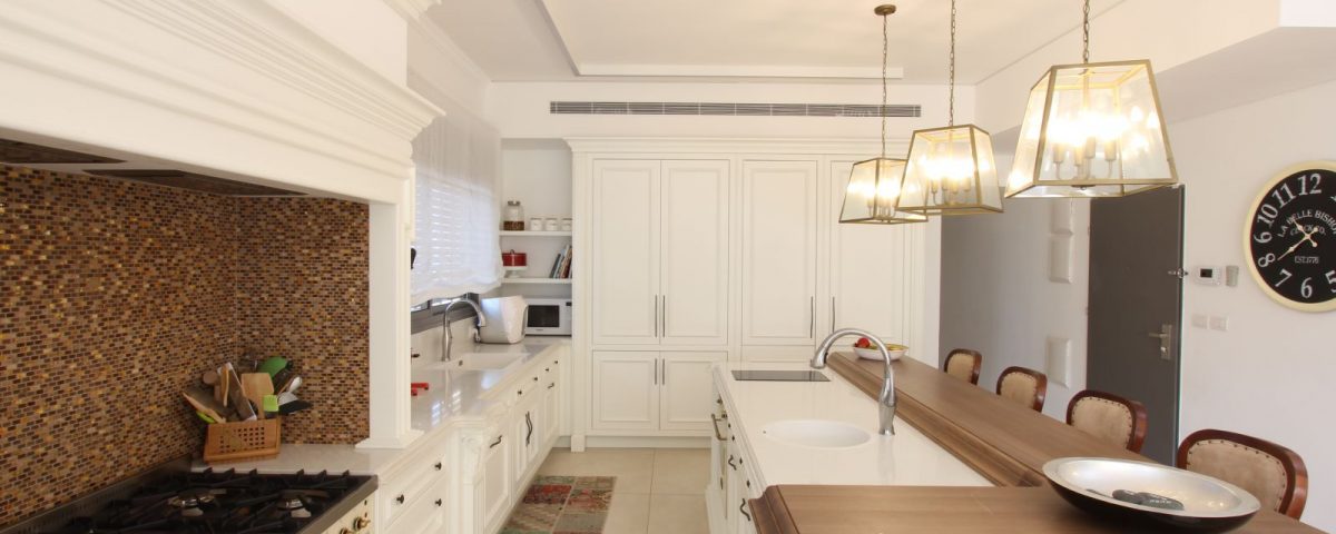 מטבח פנים איריס מחרז