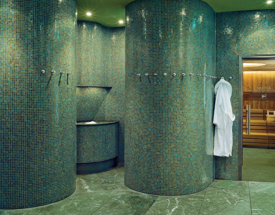 מתחמי ספא - חדרי אדים