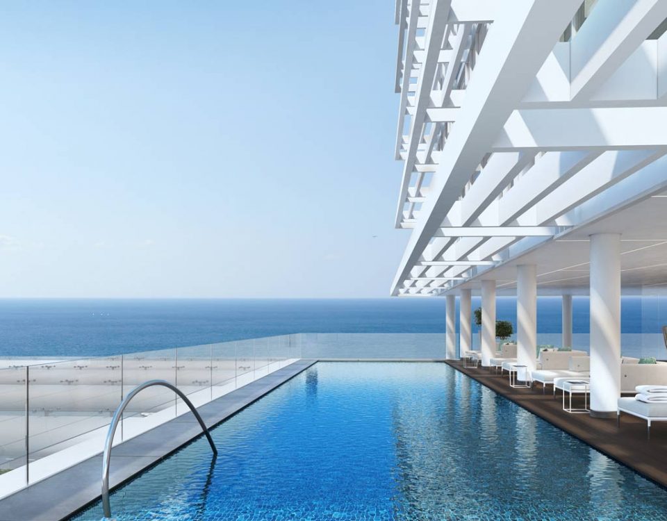 בריכה על הגג במלון קמפינסקי